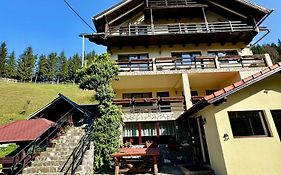 Crăiasa 2